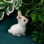 Customizable Decorative Rabbit Ornament Resin Craft Easter Plush Toy Gift Soft Velvet Material Cross-Border New Arrival - Image 3
