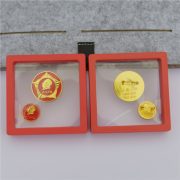 Custom Metal Medal Badge Chairman Mao Zedong Round Chest Star Emblem Commemorative Collection Gift Transparent Red Box - Image 3