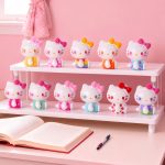 Adorable Cartoon Rainbow Cat Resin Craft Customizable Decorative Ornaments for Desktop Car Anime Themed Decorations