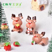 Customizable Christmas Deer Decorative Ornaments with Gift Box and Miniature Snowscape Potted Landscape Decoration Resin Craft - Image 3