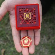 Mao Zedong Portrait Badge Chairman Mao Chest Pin Commemorative Collectible Thought Everlasting 3CM with Velvet Box - Image 3