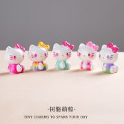 Adorable Cartoon Rainbow Cat Resin Craft Customizable Decorative Ornaments for Desktop Car Anime Themed Decorations - Image 3