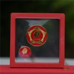 Custom Metal Medal Badge Chairman Mao Zedong Round Chest Star Emblem Commemorative Collection Gift Transparent Red Box