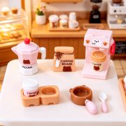 New Original Cartoon Cat Bear Animal Resin Toy Food Play Miniature Scene Craft Resin Decoration Customizable Ornament