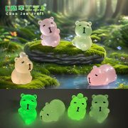 微景观可爱夜光趴趴水豚公仔 园艺造景diy装饰品挂配件桌面小摆件