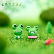 Customizable Decorative Ornaments Small Frog Large Eye Frog Cartoon Miniature Biodome Resin Crafts Unique Home Decor - Image 4