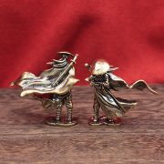 Retro Bronze Knight Figure Creative Desktop Decoration Custom Metal Medal Badge Chinese Martial Arts Style Swordsmen Model - Image 2