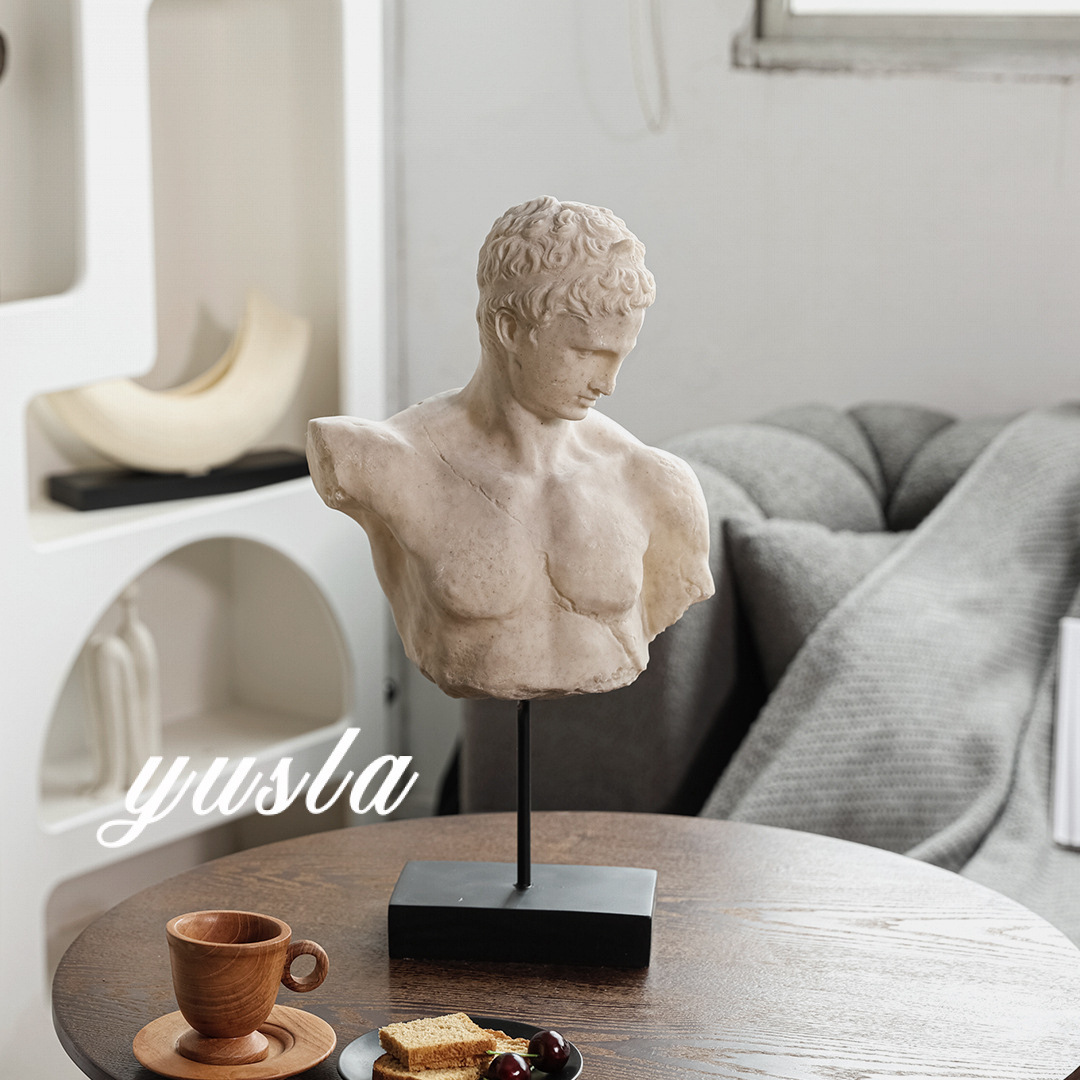O1CN01o2Djqh2Ewa5SIo5N4_2212476768809-0-cib.jpg European Style Retro David Venus Semi-figurine Sculpture Customizable Decorative Ornaments for Console Table Display - Image 1