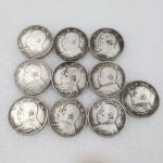 Yuan Dynasty Head Commemorative Coin Collectible Silver Plated Copper Core Ancient Replica Metal Medal Badge for Ten Years Collection