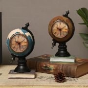 Retro Earth Globe Clock Creative European Style Resin Decorative Ornaments Customizable Desktop Decoration for Bedroom Office - Image 2