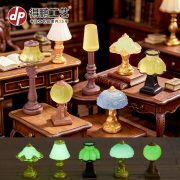 European Style Retro Miniature Resin Table Lamp Decorative Ornament Customizable Microscopic Landscape Design Accessory - Image 3