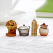 Retro Creative Radio Old Leather Case Eighties Furniture DIY Decorative Ornaments Customizable Resin Crafts Tabletop Decor - Image 4
