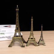 Retro Eiffel Tower Home Decorations Creative 32cm Metal Crafts Living Room Entrance Ornament Custom Metal Medal Badge