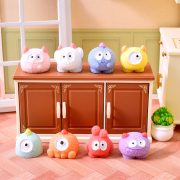 Adorable Big-Eyed Monster Customizable Decorative Ornament Creative DIY Accessory for Desktop Car Decoration Resin Craft - Image 2