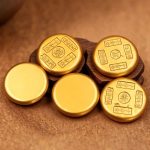 Antique Style Solid Gold Yuan Bing Cake Office Desk Decoration Custom Metal Medal Badge Craftwork for Wealth Happiness Health Joy