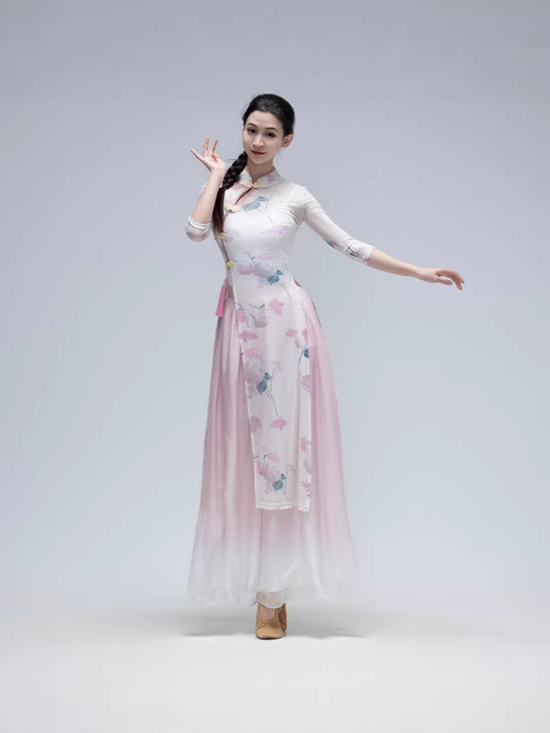 O1CN01xdkF5v1VUxTfvLKxQ_2872422657-0-cib.jpg Classical Dance Practice Uniform Cheongsam Drifting Women's Chinese Style Dance Costume Shawl Ethnic Dance Performance Outfit - Image 1