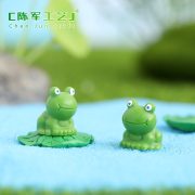 Customizable Decorative Resin Ornament Miniature Landscape Figurine Blue-Eyed Frog DIY Material Wholesale - Image 4